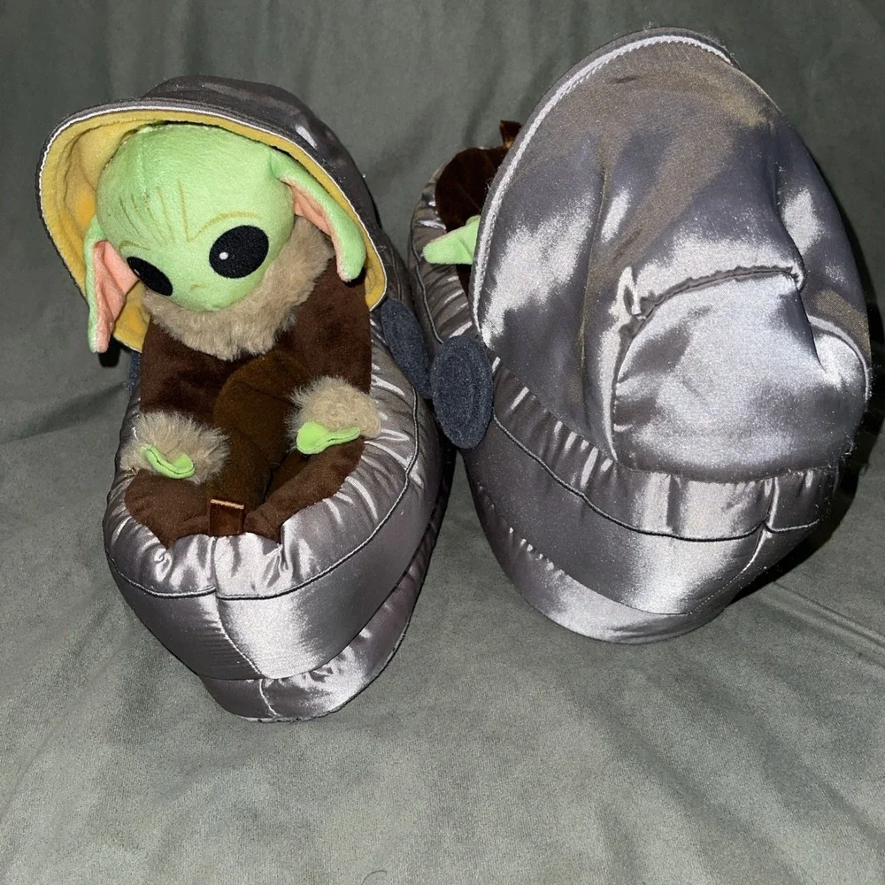 N/A baby yoda